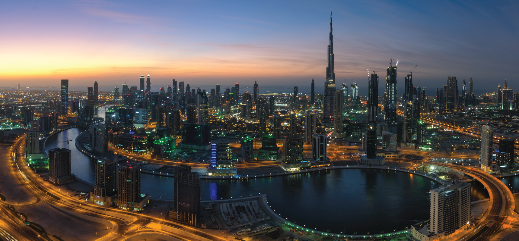 beautiful image of dubai on paesh home page